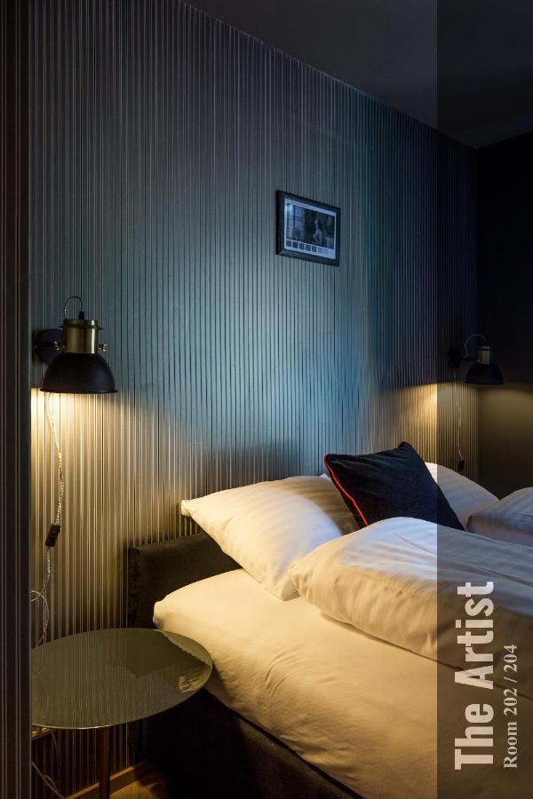 The Henry Self Check-In Guesthouse Zurich Exterior photo