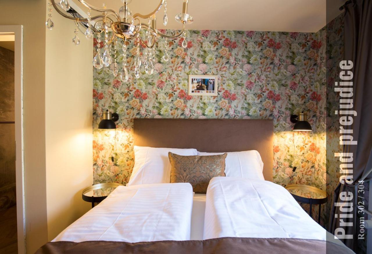 The Henry Self Check-In Guesthouse Zurich Exterior photo