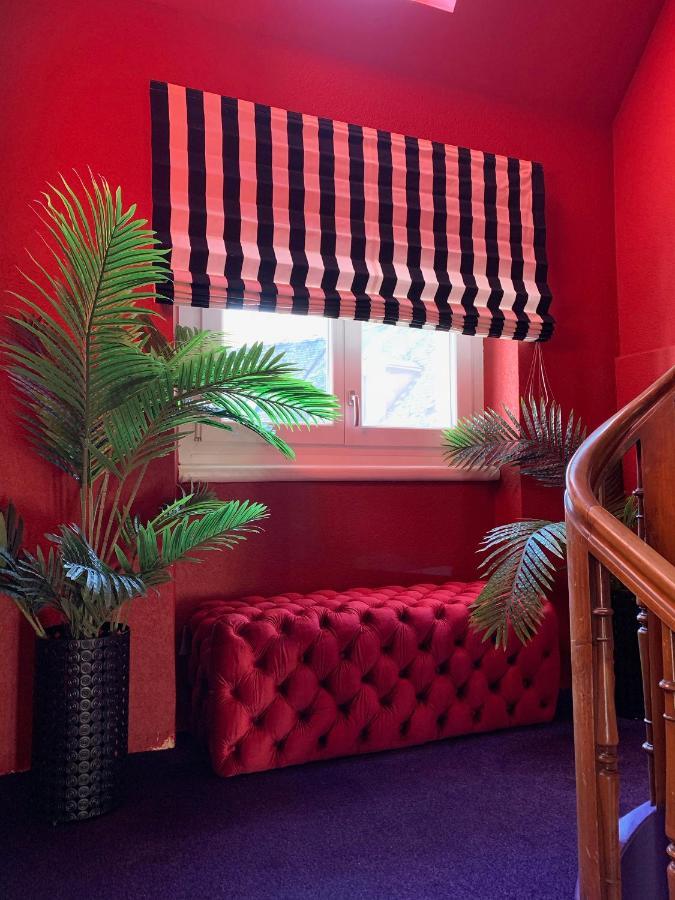 The Henry Self Check-In Guesthouse Zurich Exterior photo